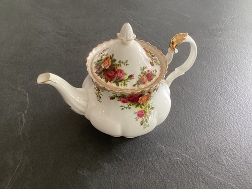 Royal albert old country roses - old,