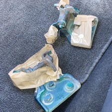 MG MGF TF Door Hinges Passengers N/S ( PAIR ) green Ham paintable 