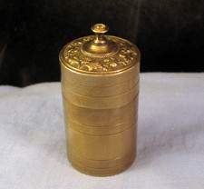 PRINCE ALBERT VICTORIAN BRASS VESTA CASE MATCH STRIKER BOX GO TO BED MATCHSAFE