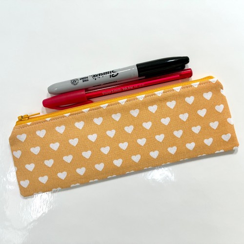 Hearts pencil case - hearts, slim