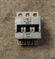 MEM/Bill 3T323 32 Amp MCB  M9 Type 3/C32, 3 PHASE 240/415V