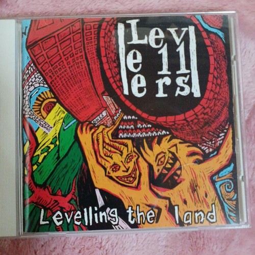The levellers levelling land - levellers,