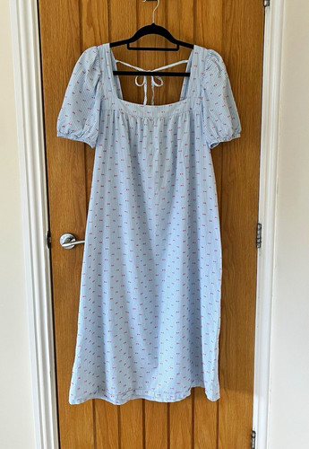 Blue white striped - 12,