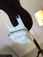 Enny Beautiful Iconic ( Vintage) Sports Bag Crossbody