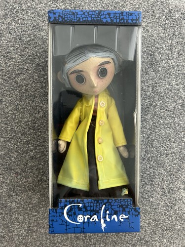 Neca coraline prop replica - neca,