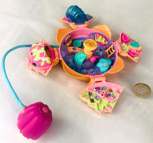 Polly pocket doll - polly,