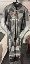 Wolf leather race - wolf,