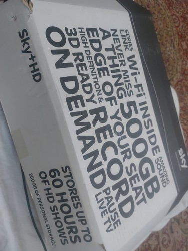 Sky digital box - hd,