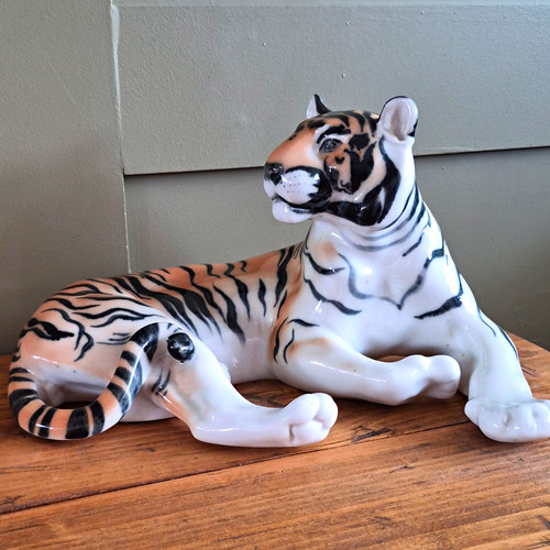 Signed japan ceramic tiger - japan,