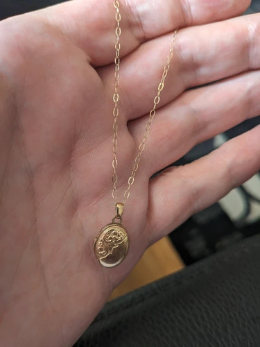 9ct gold vintage oval locket - vintage,
