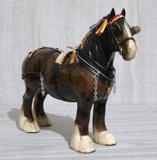 Beswick Bay (Brown) Gloss