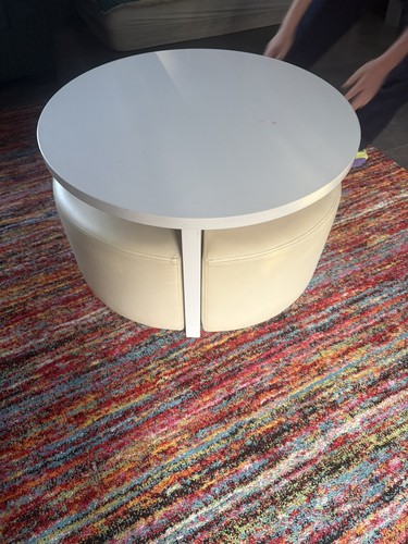 White round coffee table - white, set