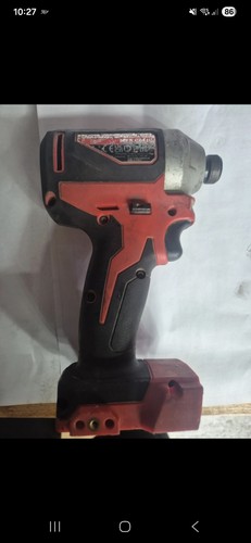 Milwaukee m18 18v impact drill - 18v,