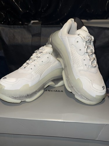 Balenciaga triple size 4 - balenciaga,