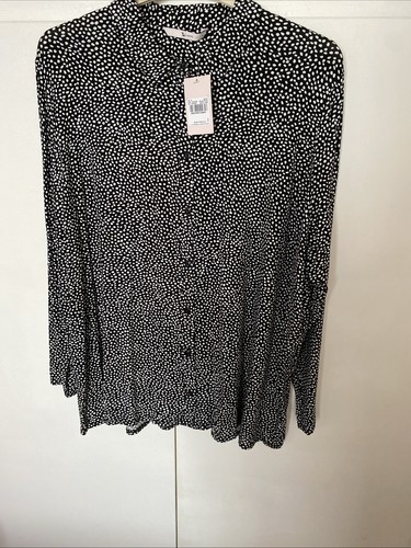 Ladies black and - and, dot