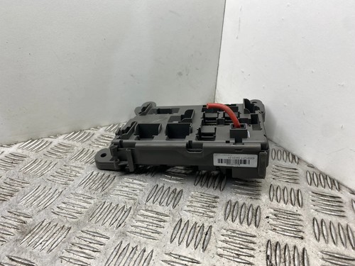 Bmw e70 fuse box b010105300 - bmw, x5