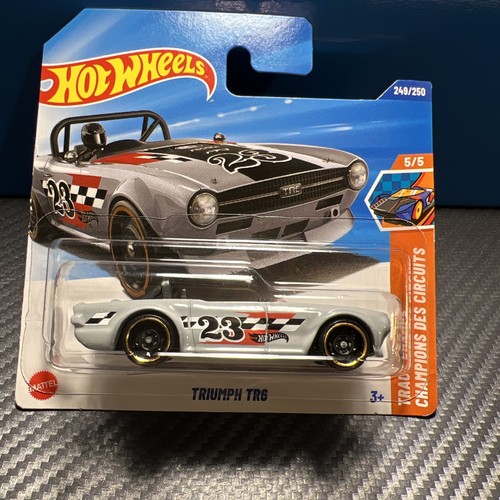 Hot wheels triumph tr6 - triumph,