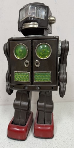Astronaut battery operated - battery, tin