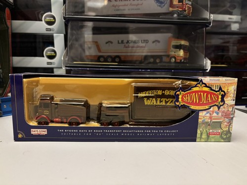 Lledo showmans aec - 1/76,