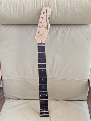 Telecaster style neck - style, fazley