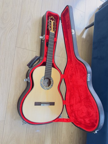 Concert flamenco guitar brand - concert,