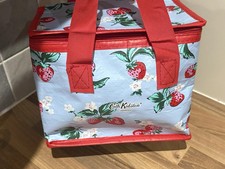 New Tesco Cath Kidston Insulated Cool LUNCH Picnic BAG Strawberry Print Kids