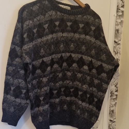 Tom sayers jumper size - sayers,