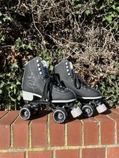 Retro Old School Black & White