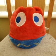 Bandai Namco Pac-Man Red & Blue Ghost Reversible Plush Soft Toy 7" VGC