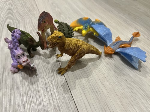 Plastic dinosaurs for kids - plastic,