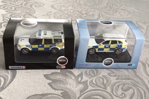 Oxford diecast scale - 1/76, two