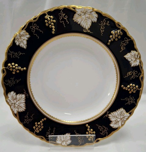 Royal crown derby 810 - derby,, vine
