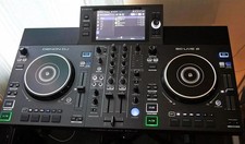 DENON DJ SC LIVE 2 - Standalone 2-Channel DJ Controller + Decksaver + Box
