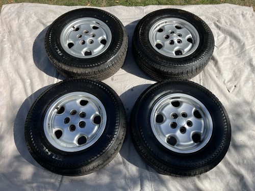 Genuine land rover range - land,