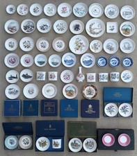 ROYAL WORCESTER, SELECTION OF PIN / TRINKET DISHES, COASTERS & TOOTHPICK HOLDERS