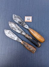 3x Vintage Paint Scrapers Decorators Old Tools ? T090 S