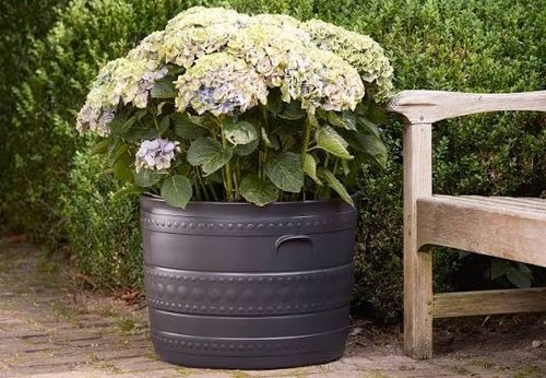 Stewart smithy patio tub - stewart,