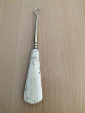 VINTAGE SEWING BUTTON HOOK -
