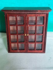 1/12TH DOLLS HOUSE  MAHOGANY STYLE "GLASS" FRONTED BOOKCASE