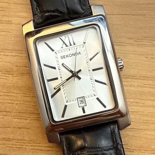 Sekonda wristwatch with date - a,