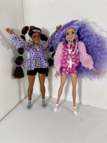 Barbie extra curvy dolls - 2,