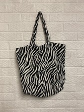 Primark beach bag animal print