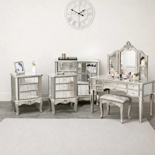 Silver mirrored bedroom