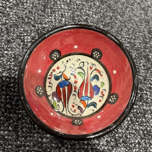 Vintage duman hand - hand, painted