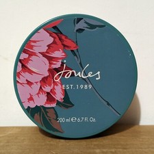 Joules Floral Wreath Body