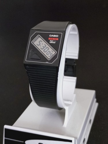 Casio digital wristwatch - casio,