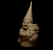 Female sorcerer owl - in,