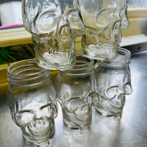 Glass pirate skull - 5,