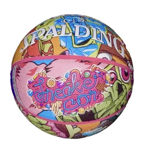 Spalding sneakercon - x,