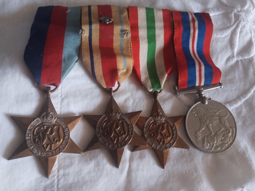 Ww2 medal group africa star - group,